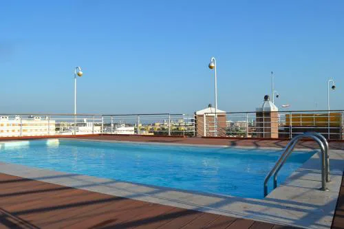 All in One City Flat - Pool, parking & nomad