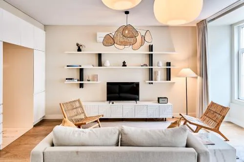 Ando Living - Augusta House
