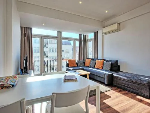 Apartment Alameda-Wohnung by Interhome