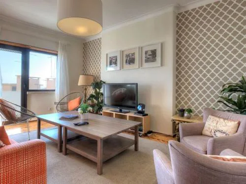 Apartment Wohnung Apolonia7 mit Blick auf das Wasser by Interhome