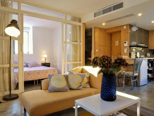 Apartments Uppe Villa