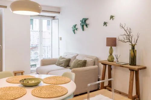 Aquilla's Alfama Apartment by Mycelia