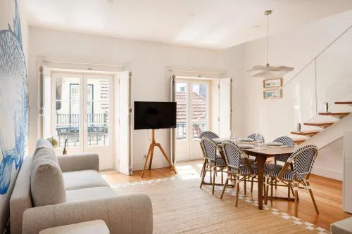 Baixa Rooftop Duplex | Lisbon