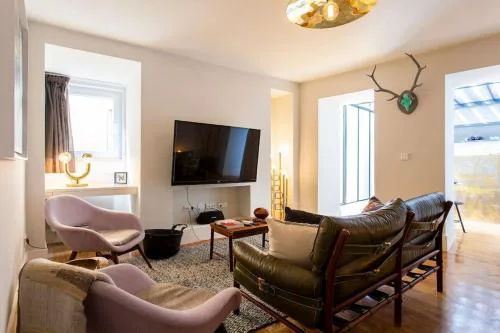Bica Lux Secret Terrace 2-bedroom Apartment