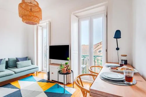 Bright Loft @ Lisbon Downtown