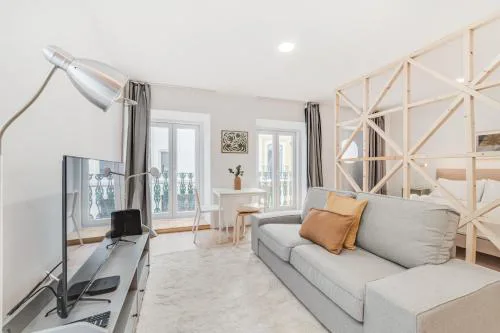 By the River - Alcantara Apartments