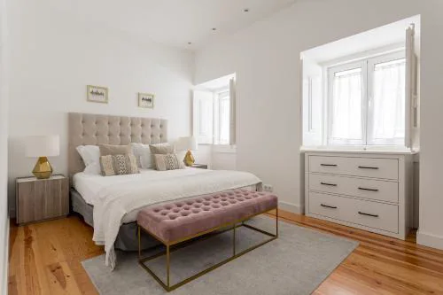 Central 3BR Duplex with Lift & AC by Host For Us