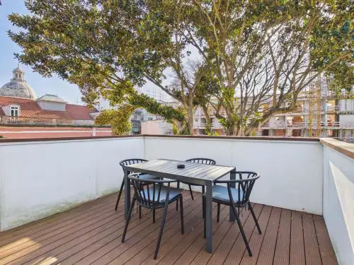 Charming 1BR w/ Terrace in Alfama | By Airnest