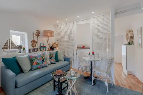 Chiado Chic - A Luxury Concept