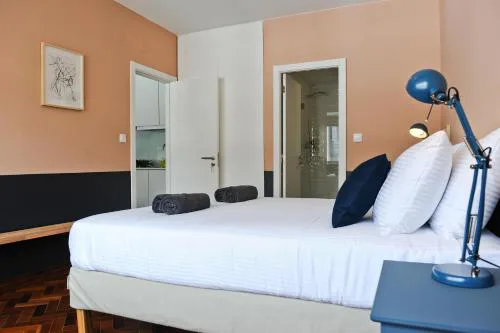 Cosmopolitan Comfort in Lisbon 4A- by Misha's Place