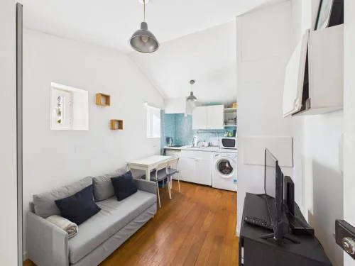 Cozy 1BR Apartment in Estrela | By Airnest