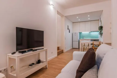 Cozy 2 bedroom retreat