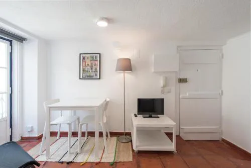 Cozy apartment in Bairro Alto I