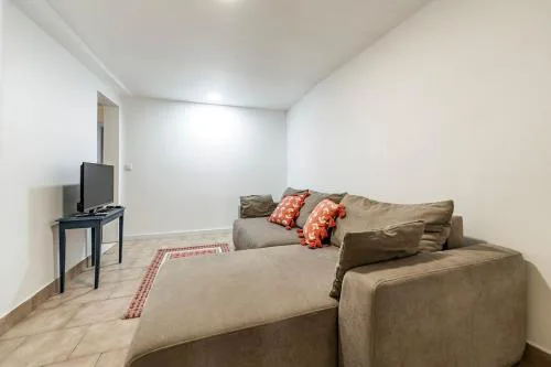 cozy apartment in Bica