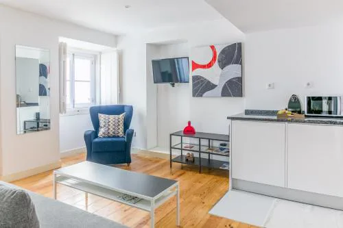 Cozy Apartments in Heart of Lisbon Bairro Alto