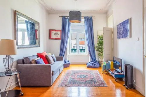 Cozy Lisbon Stay - 2-min Walk from Av Liberdade by Lisbeyond