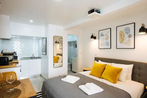 Cozy & SMALL studio in the center