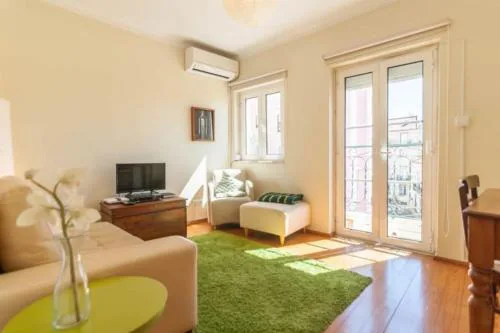 Cozy Two Bedroom Apt in Central Alfama - With AC by Lisbeyond