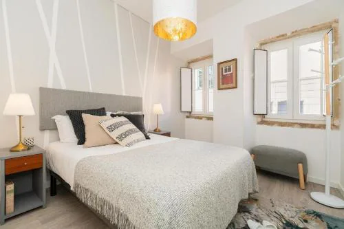 Designer Flats in Lapa by LovelyStay