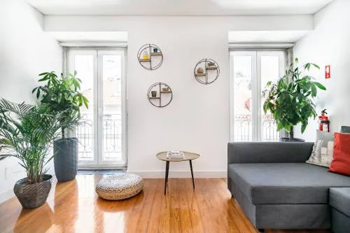 Downtown Duplex Plus Apartment