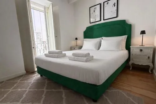 Dream Apartment with Pool in the Heart of the City