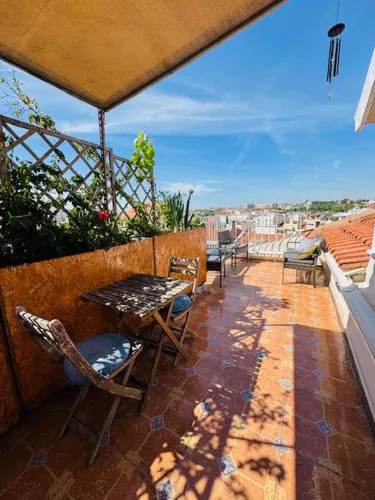Eddie Rooftop Lisbon center