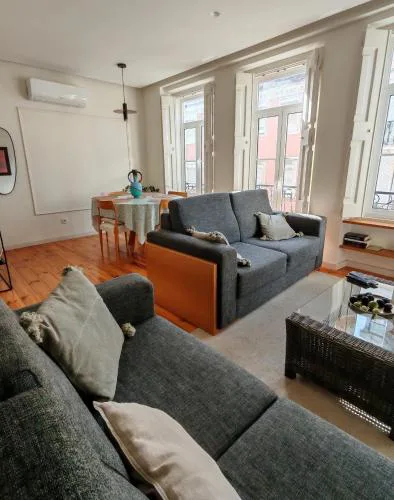 Elégant Duplex lumineux au cœur de Lisbonne