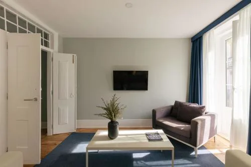 Esqina Chiado Apartments