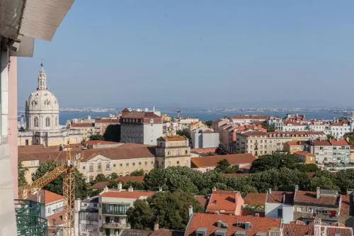 FLH Campo Ourique Apartment with View