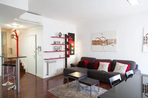 FLH Chiado Artsy Duplex