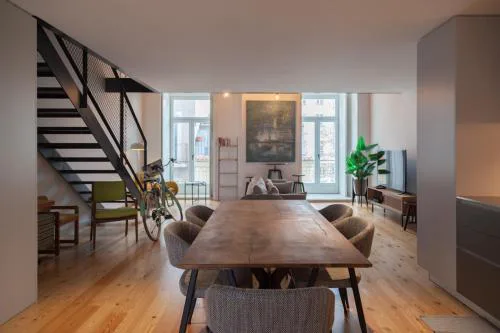 FLH Intendente Fashion Mezzanine with Balcony