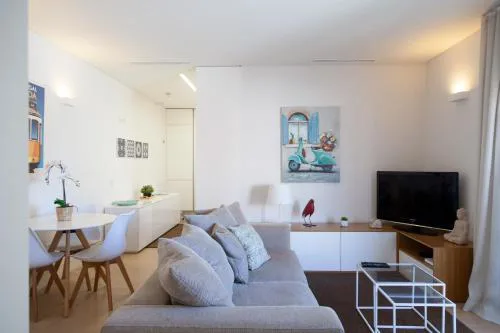 FLH Saldanha Minimalist Flat