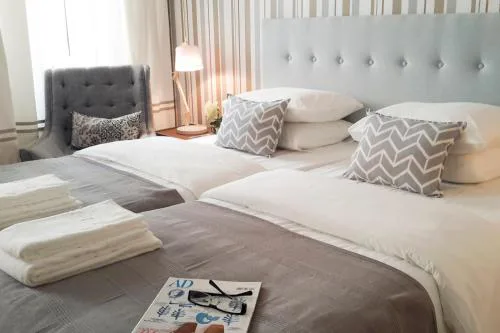 Flores Guest House