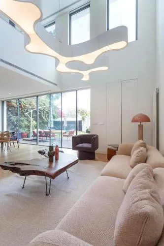 Florez Townhouse