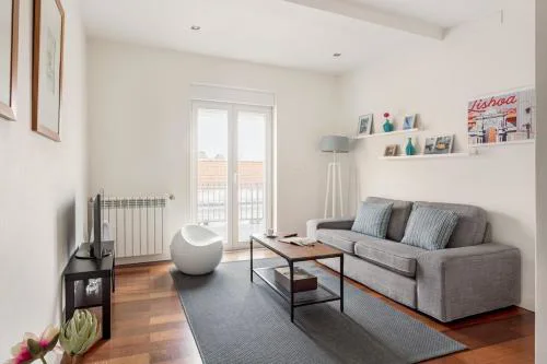 GuestReady - Modern flat near Estrela Garden