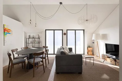 GuestReady - Spacious flat in Bairro Alto