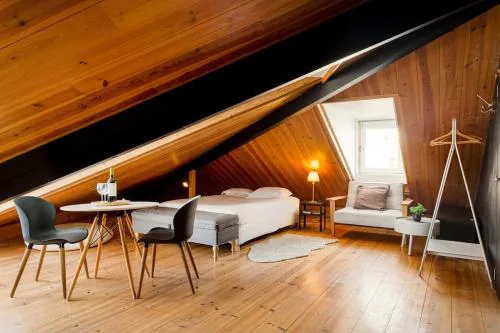 Historical Lisbon Sé Loft | Top Floor Lifestyle