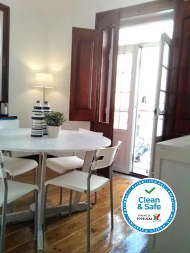 Inglesinhos 1 Apartamento Modesto