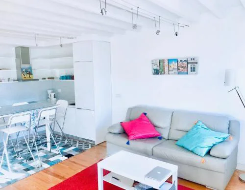 - LA PAZ - Cosy, Modern & Central Duplex Lisbon