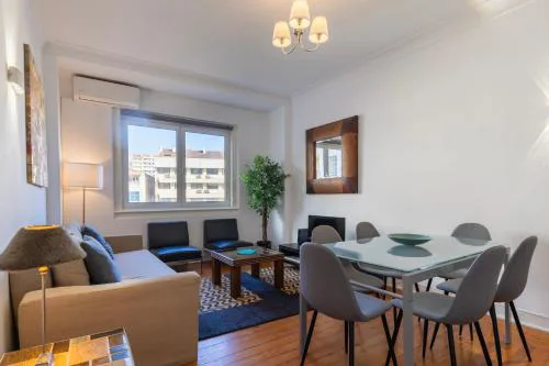 Liberdade Charming Apartment by LovelyStay