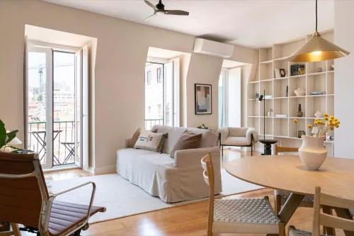 Lisbon Amazing river view 2 bdr, 2 bath