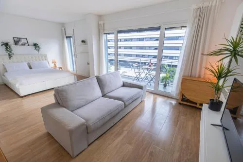 Lisbon East Residence