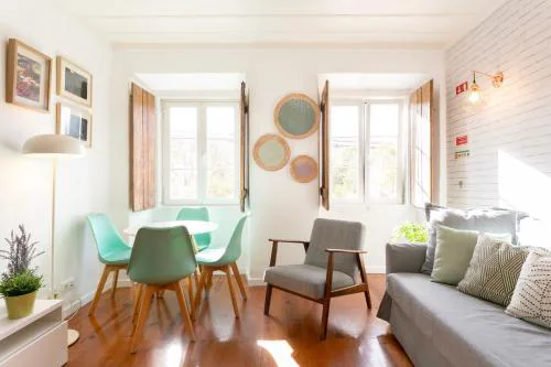 Lisbon perfect 1 bdr flat with air conditioner!