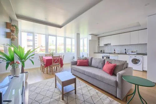 Lisbon Saldanha Apartment 2