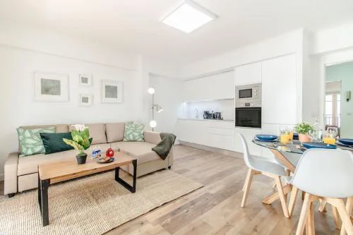 Lisbon Stay at Santo Antonio Flat