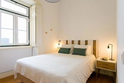 LovelyStay - Cozy 3BDR Apartment in Estrela