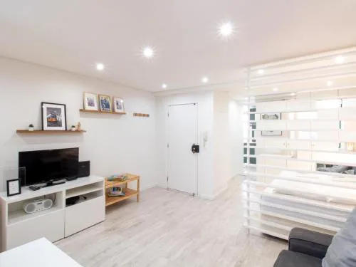 Madalena Second Floor - Bright Apartment in Lisbon Baixa