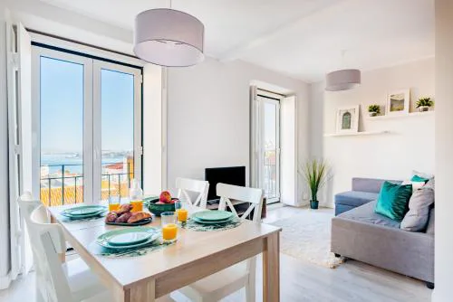 MBIRD Lapa River View Duplex