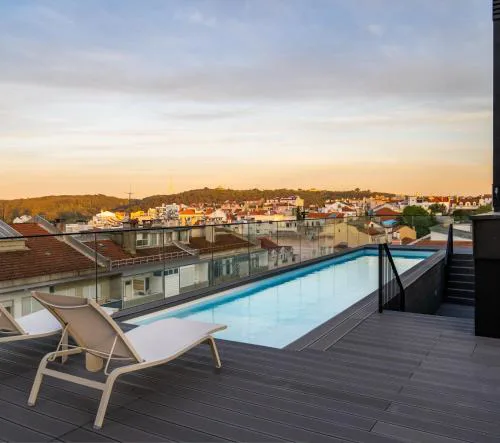 Mirabilis Apartments - LX Living