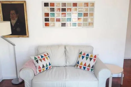 Modern Cosy Flat with Terrace in Campo de Ourique.